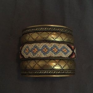 urban outfitters bracelet